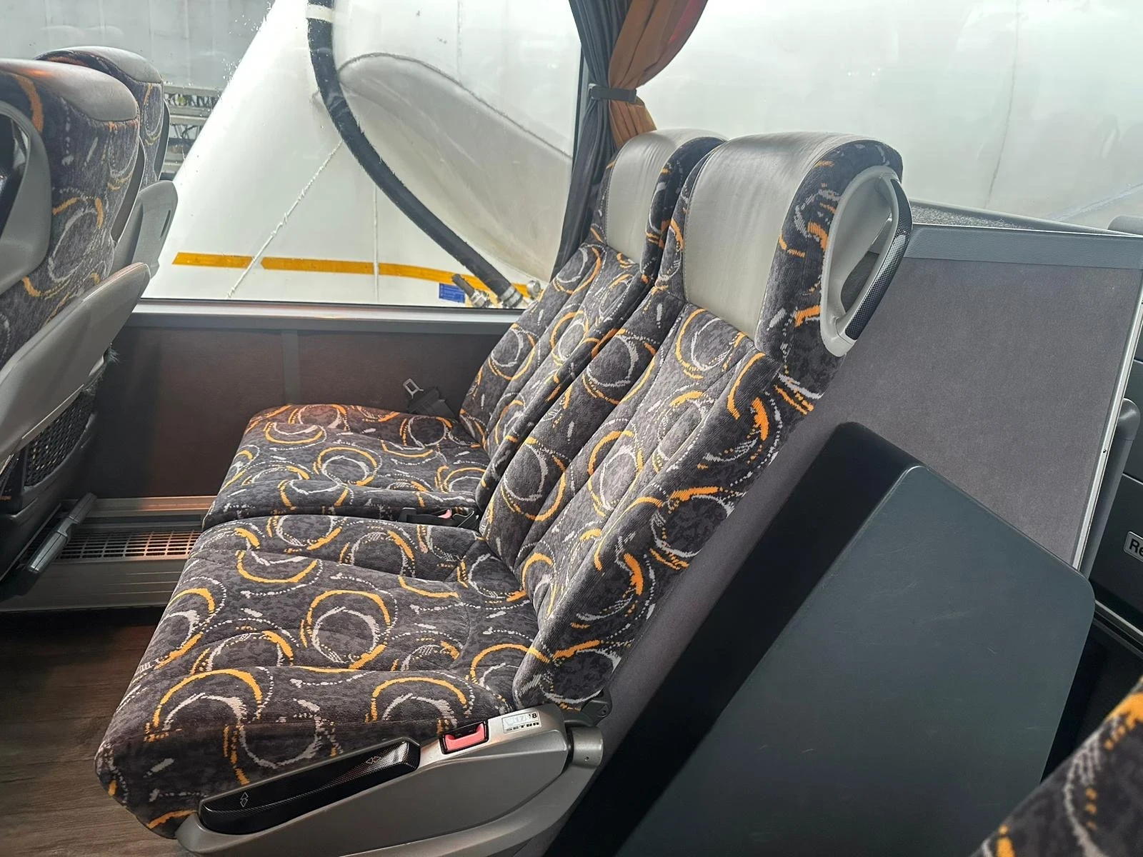 Setra S 415 GT-HD Първи собственик Германия, снимка 8 - Бусове и автобуси - 54360641