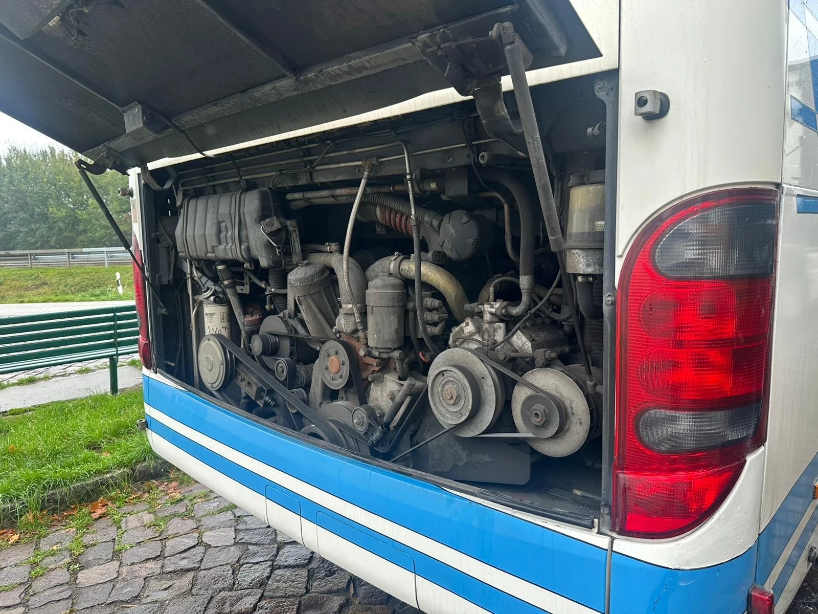 Setra S 415 GT-HD Първи собственик Германия, снимка 16 - Бусове и автобуси - 54360641