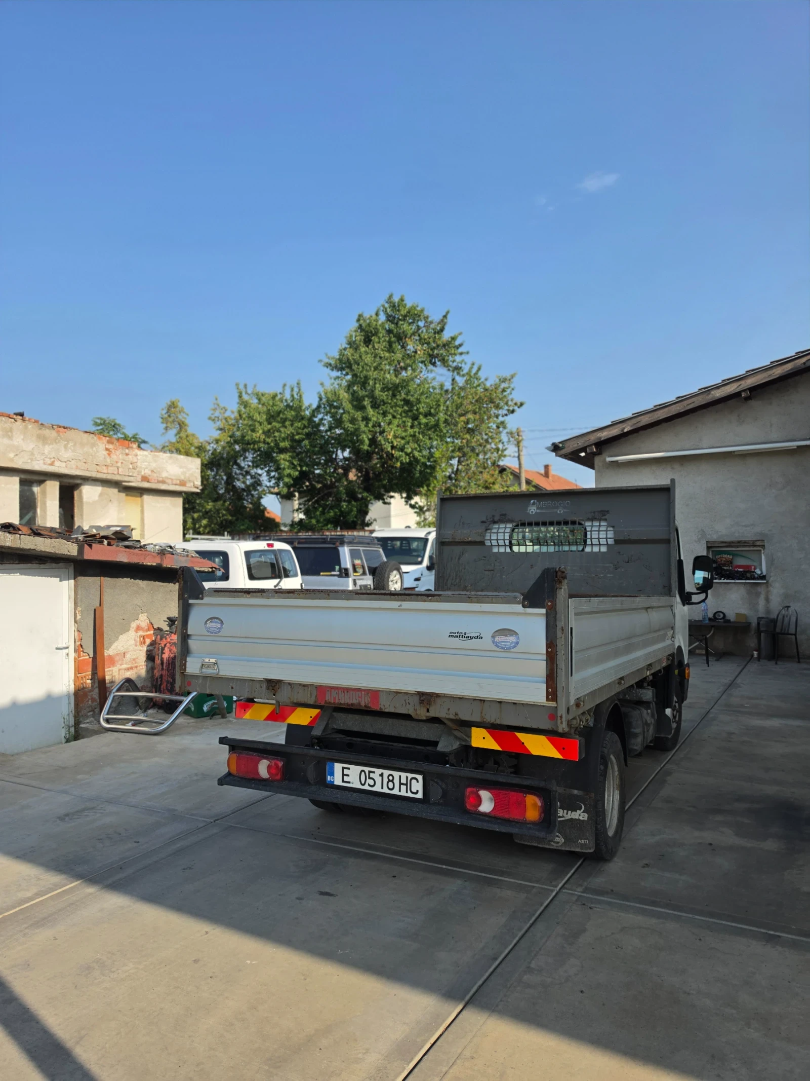 Nissan Kabstar 2, 5, снимка 4 - Камиони - 55434763