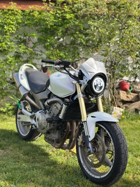 ������ Honda Hornet