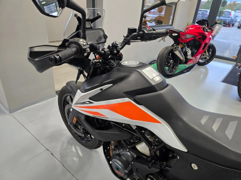 Ktm Adventure 390ie, ABS, 3 куфара, кат. А2!, снимка 11 - Мотоциклети и мототехника - 52199361