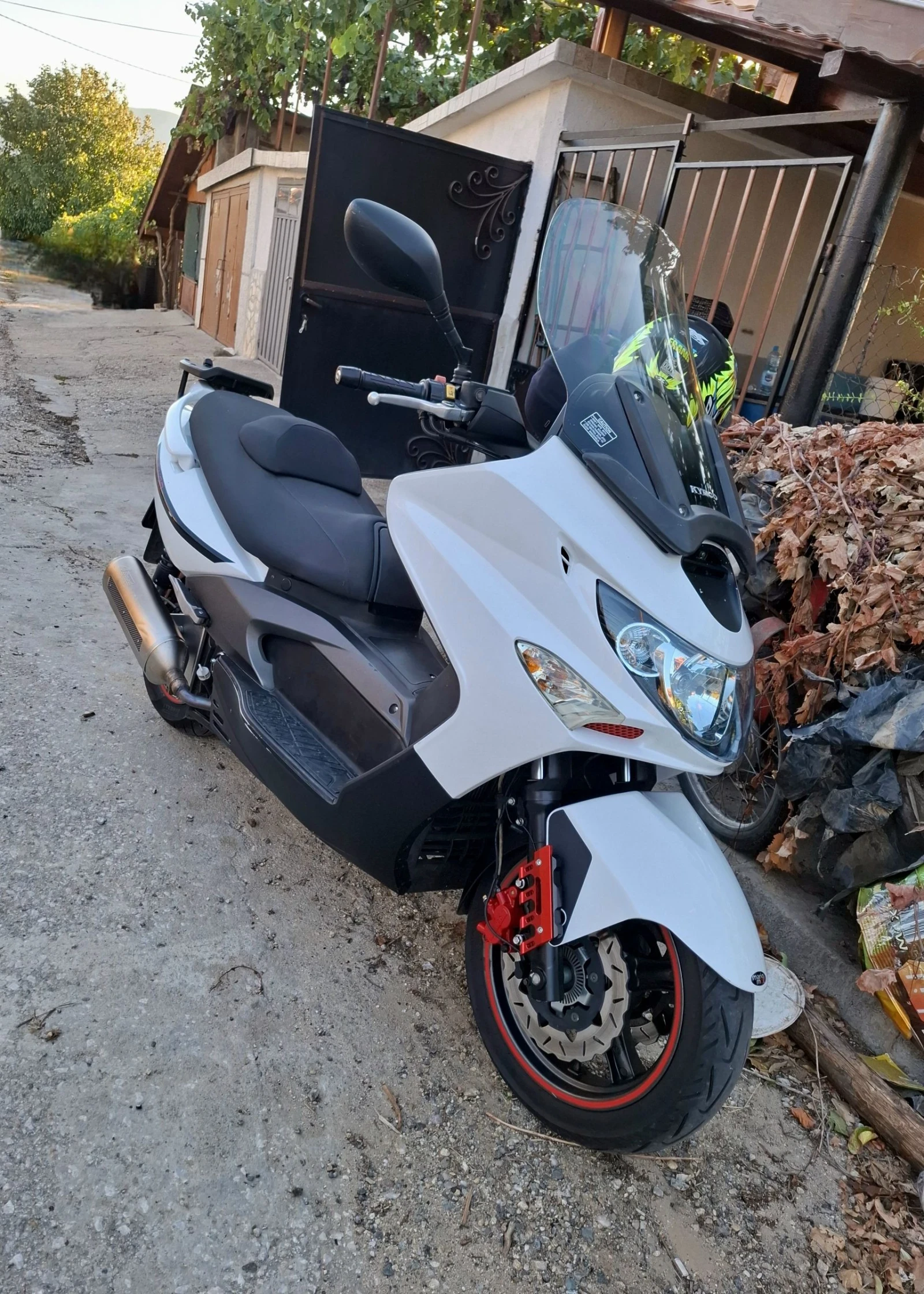 Kymco Xciting 300R - изображение 4