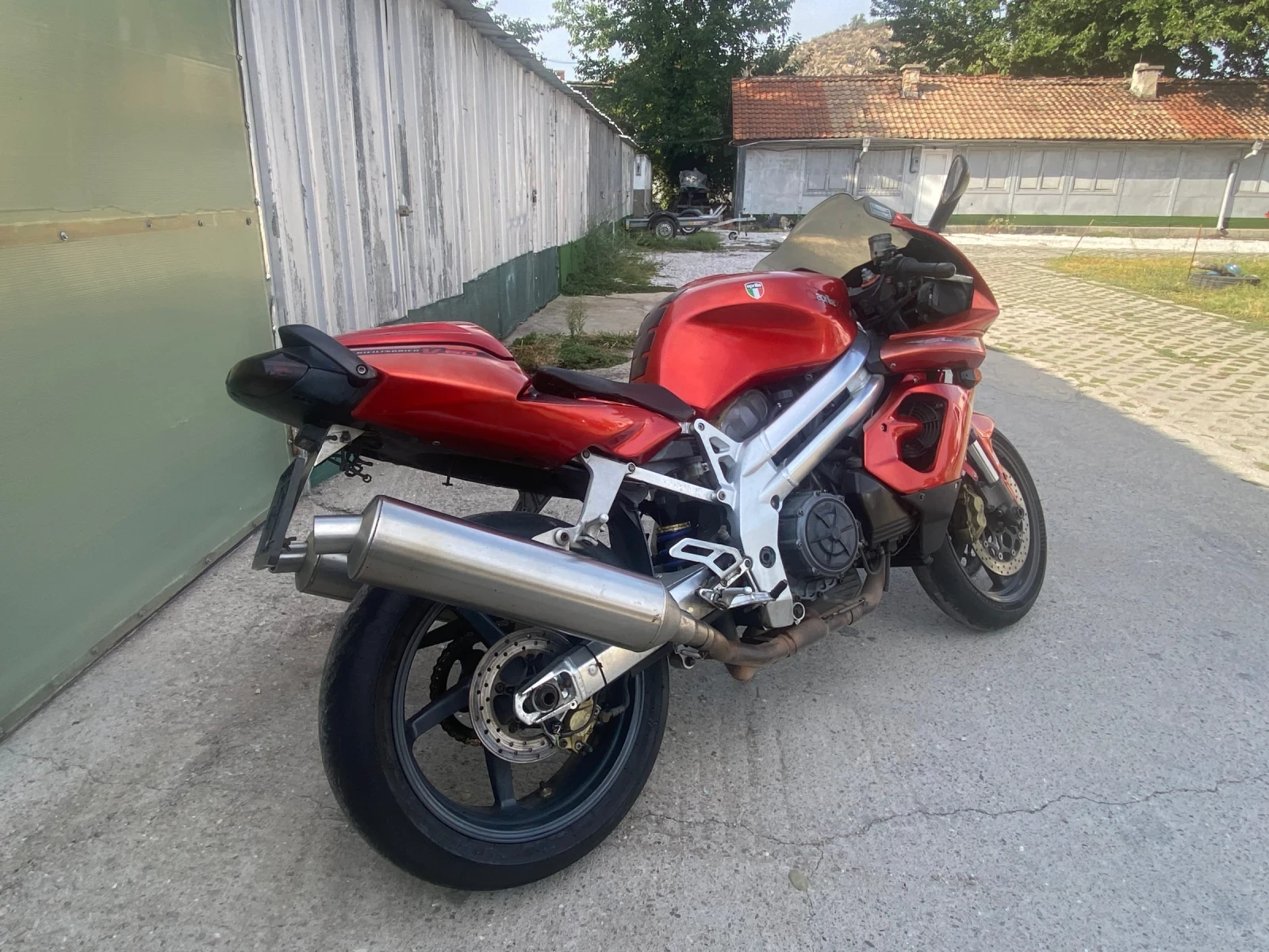 Aprilia Falco SRV 1000 - изображение 7