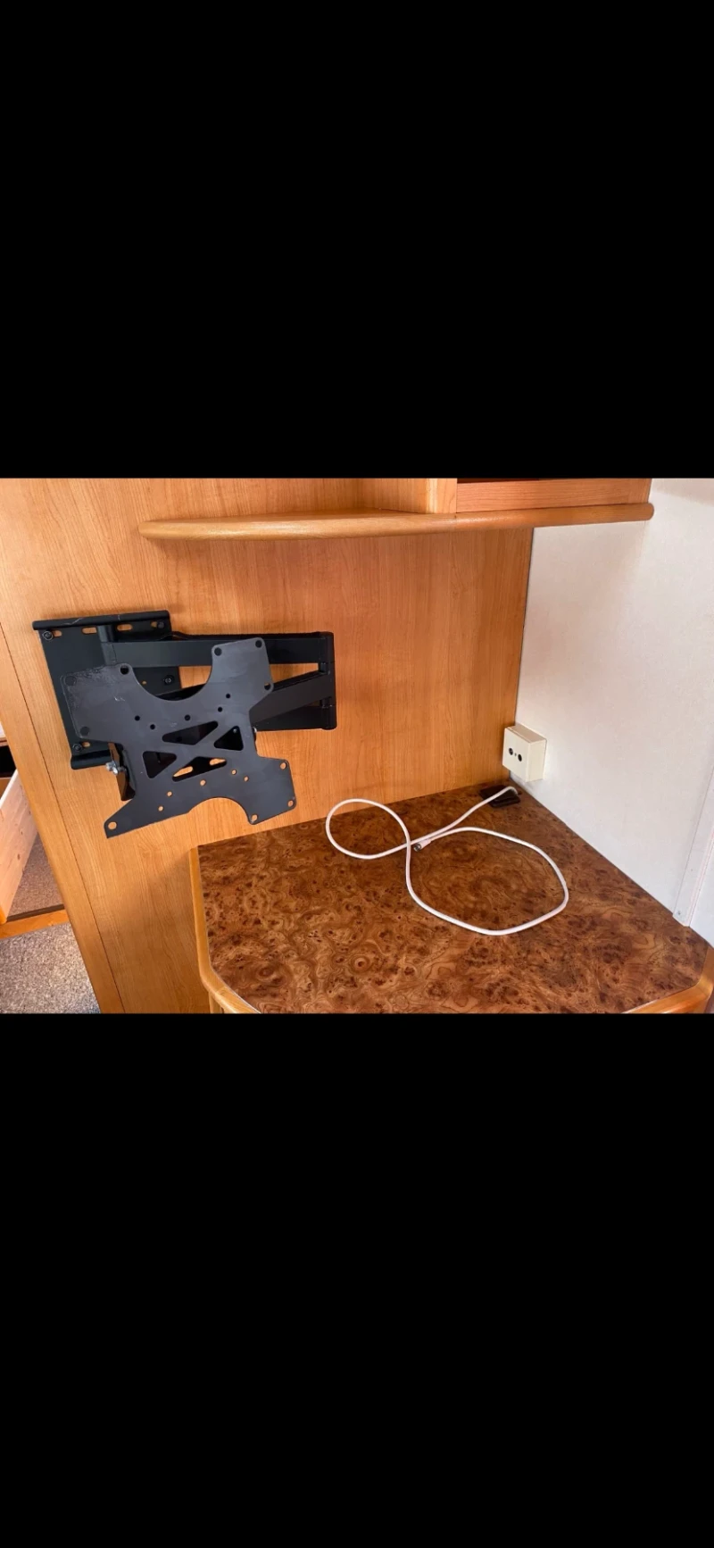 Каравана LMC 560, снимка 13 - Каравани и кемпери - 53489309