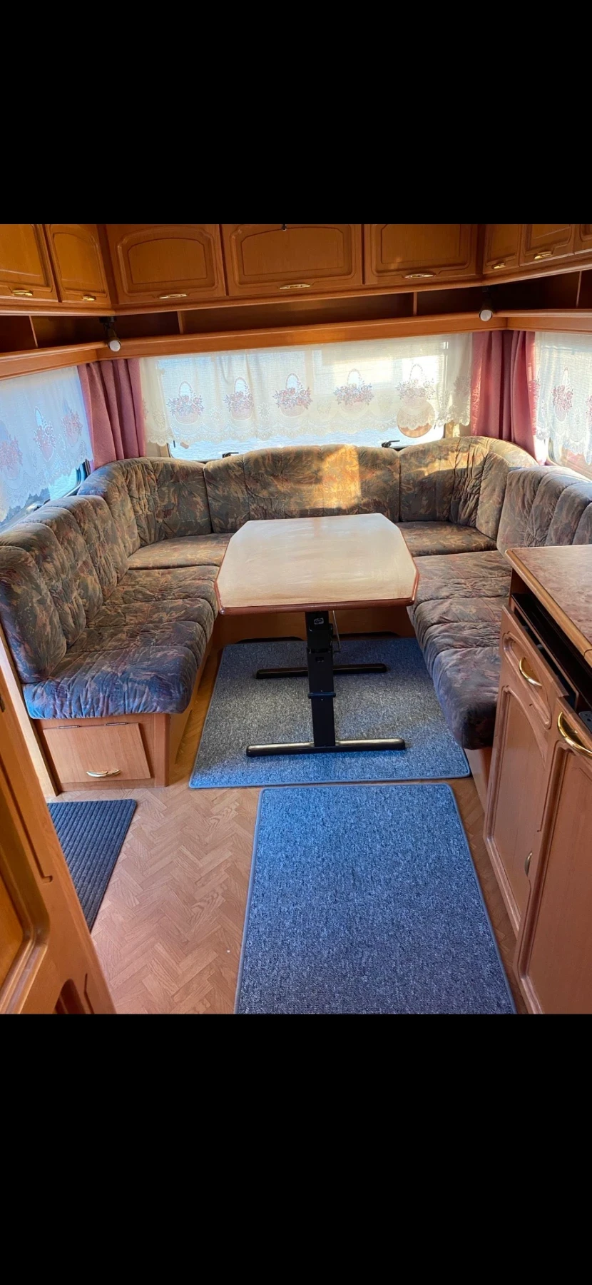 Каравана LMC 560 - изображение 6