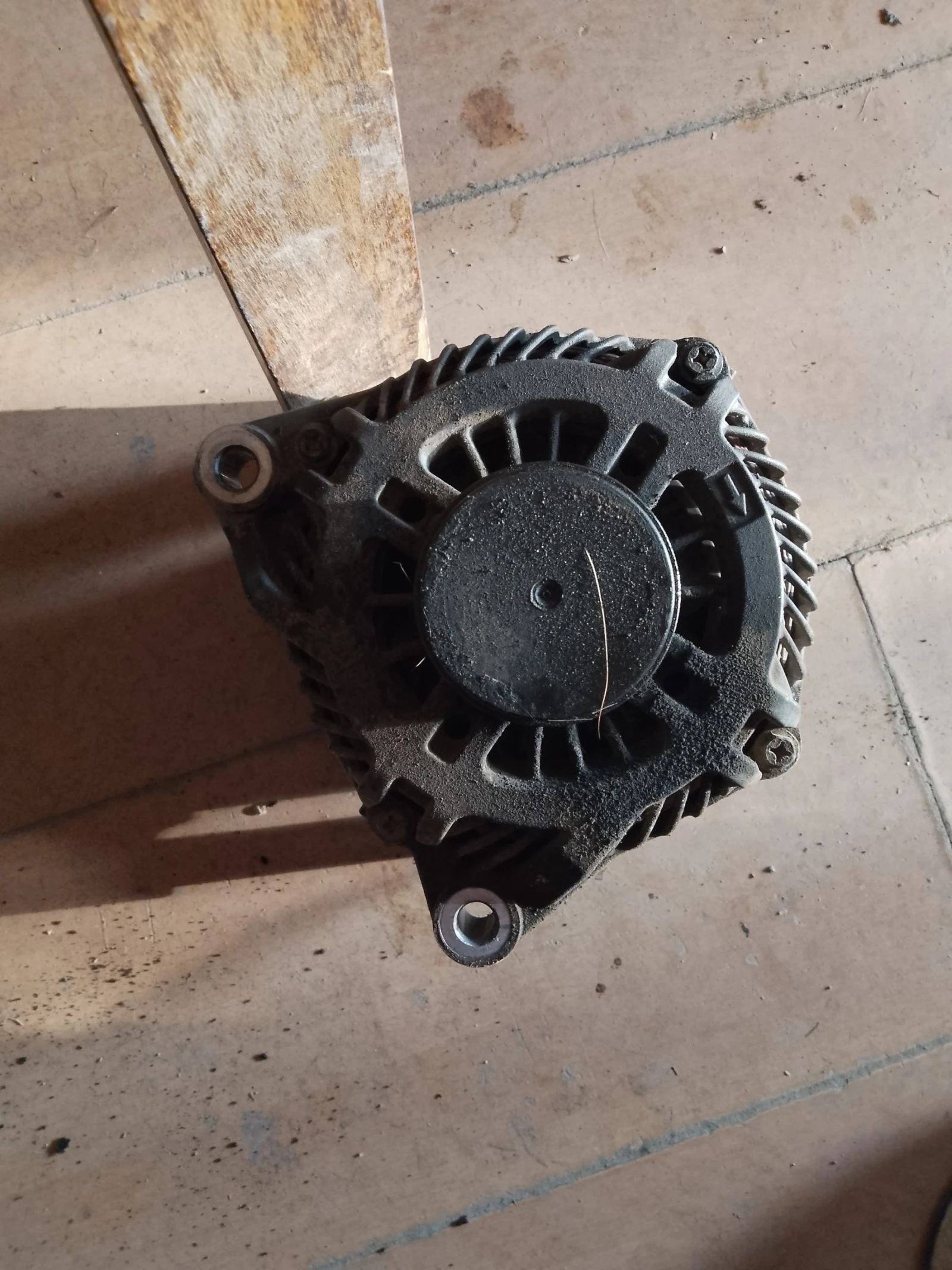 9654752880    5  | Mobile.bg   3