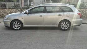 Toyota Avensis Комби, снимка 13