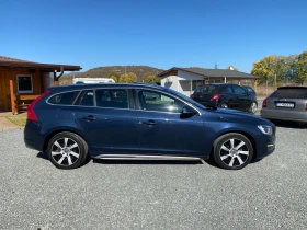 Volvo V60 PLUG-IN HYBRID 4x4, снимка 6