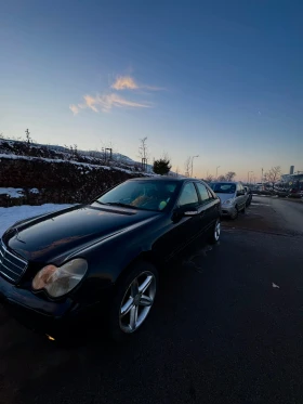 Mercedes-Benz C 270, снимка 9