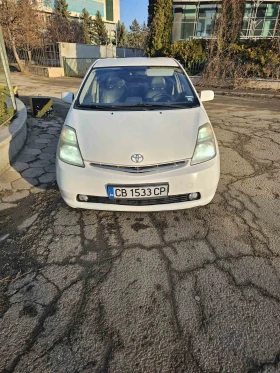 Toyota Prius 1.5 VVT-i Hybrid e-CVT, снимка 1