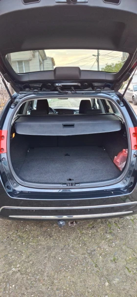 Toyota Auris 1.4, снимка 7