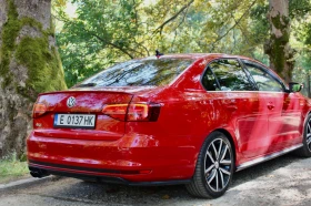 VW Jetta 2.0 TSI GLI 211-кс DSG6 FULL 100х.км - 14499 € - 71146917 6