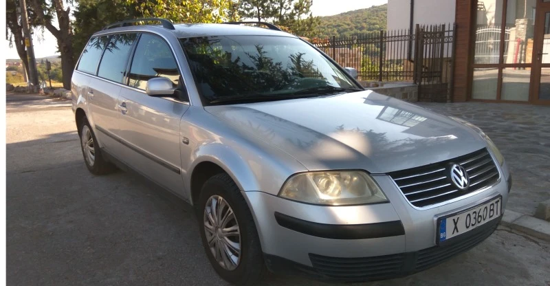 VW Passat 1, 9TDI, снимка 1 - Автомобили и джипове - 46810134