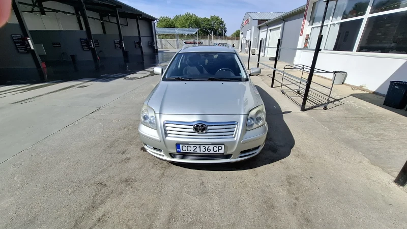 Toyota Avensis Комби, снимка 7 - Автомобили и джипове - 47374761