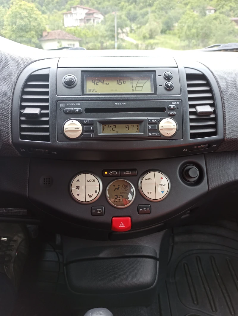 Nissan Micra 1.4, снимка 13 - Автомобили и джипове - 47523736