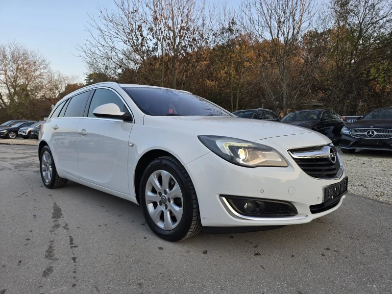 Opel Insignia 1.6CDTI 136k.c. Автоматик Дигитал, снимка 2 - Автомобили и джипове - 47992292