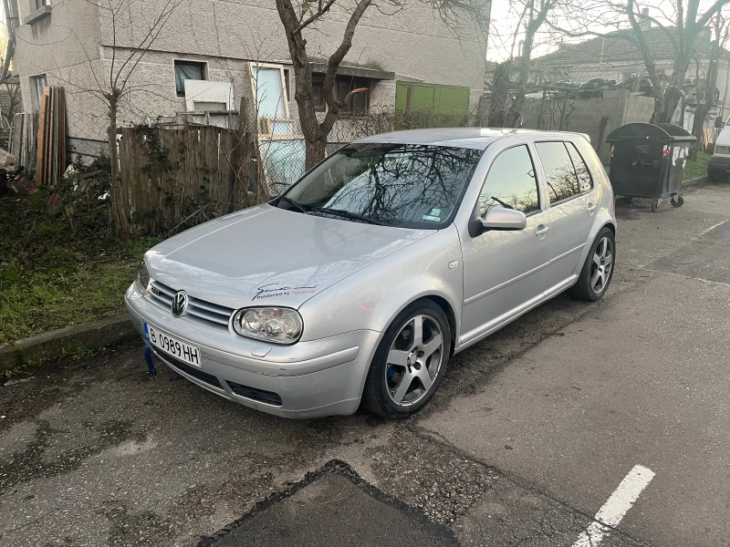 VW Golf, снимка 1 - Автомобили и джипове - 48517768