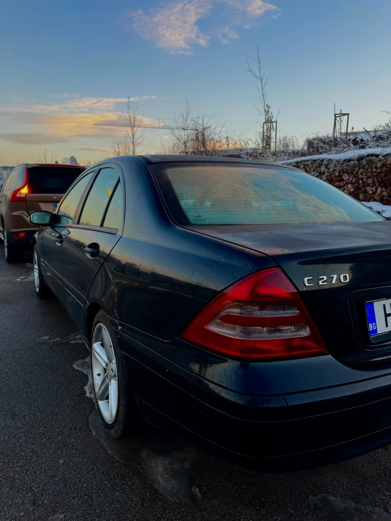 Mercedes-Benz C 270, снимка 2 - Автомобили и джипове - 48536219