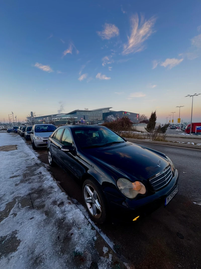 Mercedes-Benz C 270, снимка 8 - Автомобили и джипове - 48536219