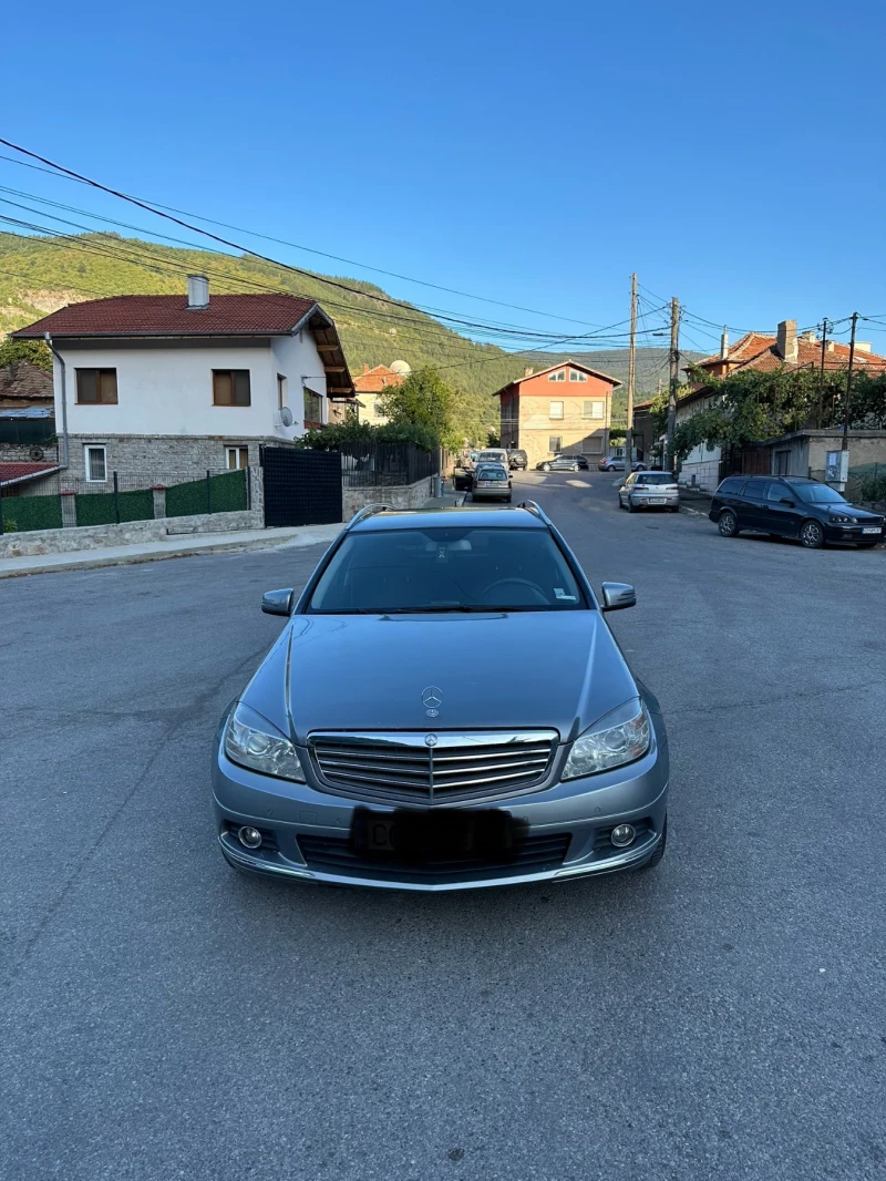 Mercedes-Benz C 220, снимка 3 - Автомобили и джипове - 48577231