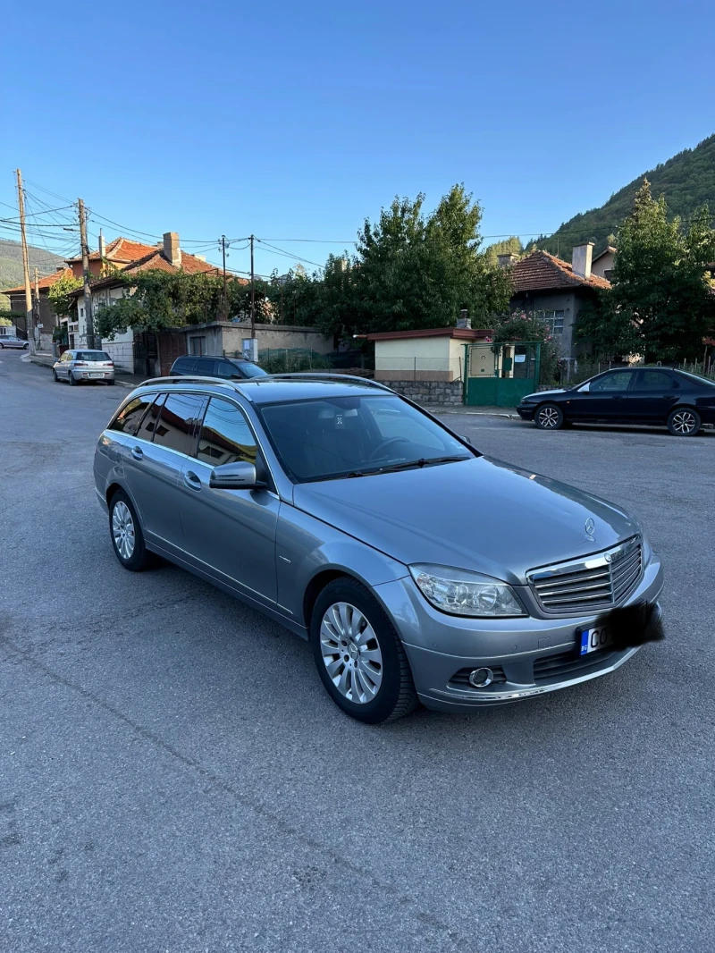 Mercedes-Benz C 220, снимка 2 - Автомобили и джипове - 48577231