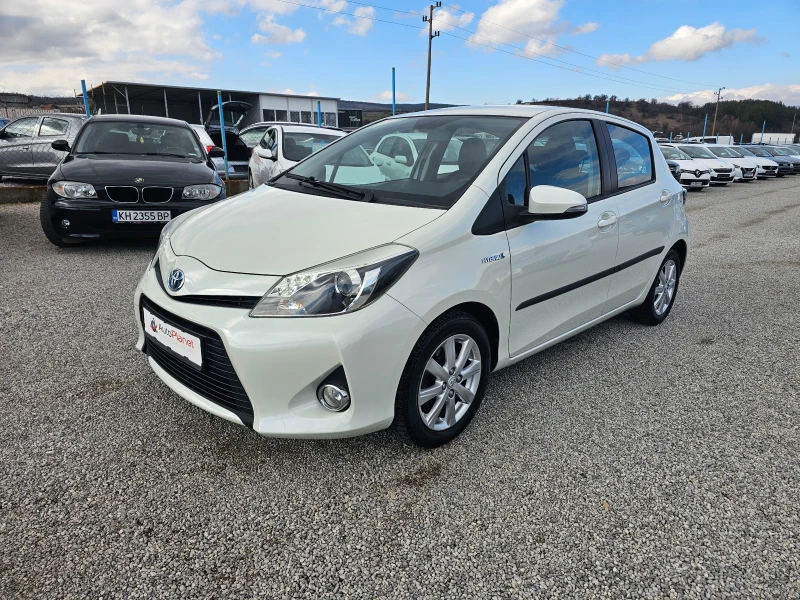 Toyota Yaris 1.5 Hybrid evro5B , снимка 1 - Автомобили и джипове - 48962616