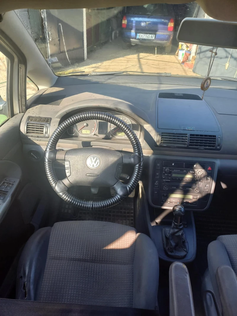 VW Sharan, снимка 10 - Автомобили и джипове - 49004734