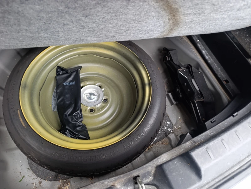 Mitsubishi Lancer 1.8 автомат , кожа ксенон , снимка 14 - Автомобили и джипове - 49731825