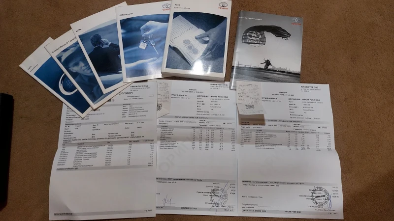 Toyota Auris 2.0 D-4D, 126 k.s, снимка 15 - Автомобили и джипове - 52475035