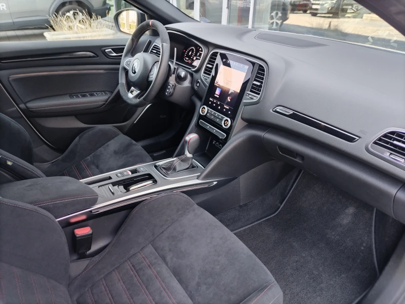 Renault Megane R.S. Ultime 1.8TCe 300к.с. A/T, снимка 14 - Автомобили и джипове - 51592477