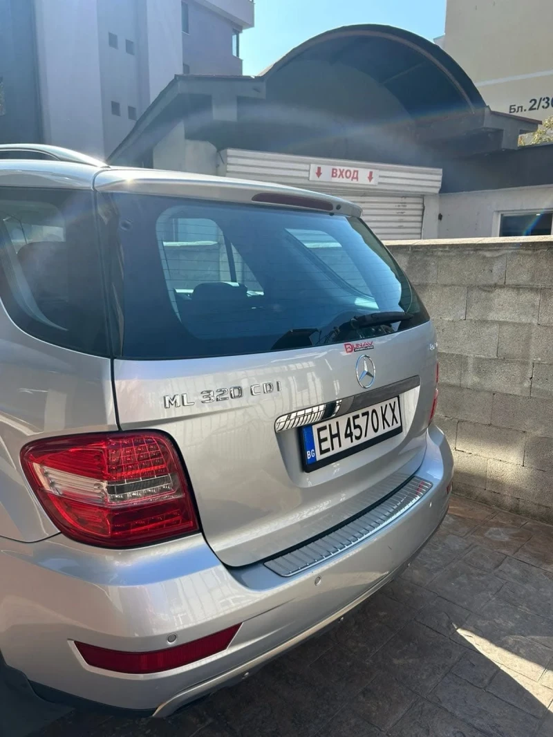 Mercedes-Benz 320 320 CDI 4MATIC, снимка 4 - Автомобили и джипове - 52191102