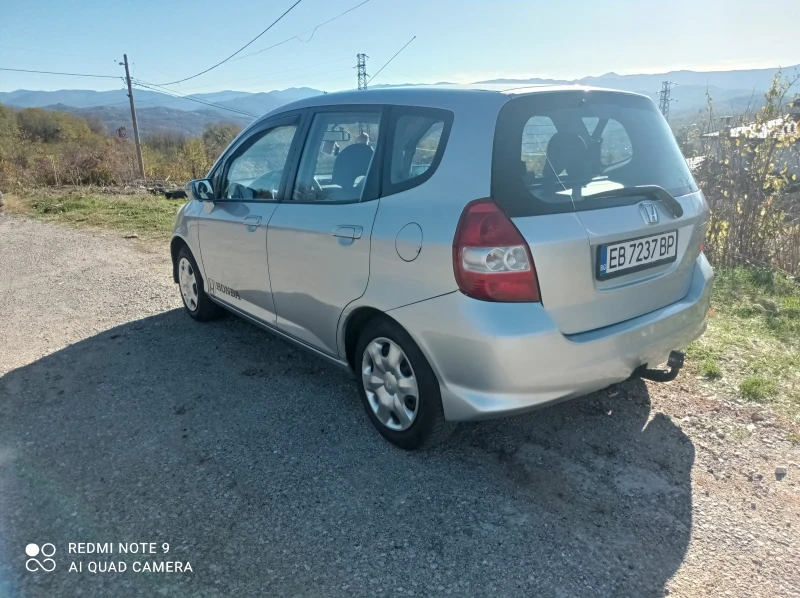 Honda Jazz, снимка 4 - Автомобили и джипове - 52277247