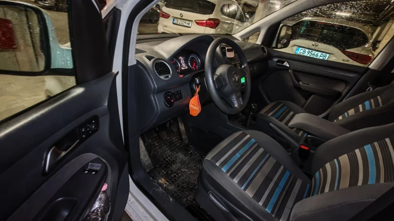 VW Caddy Cady3 2.0TDI, снимка 5 - Автомобили и джипове - 53227765