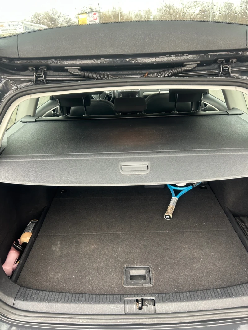 VW Golf, снимка 13 - Автомобили и джипове - 53484279