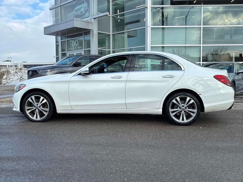 Mercedes-Benz C 300 * CARFAX * 2 КЛЮЧА* ПОДГРЕВ* KEYLESS* PANO, снимка 2 - Автомобили и джипове - 53516492