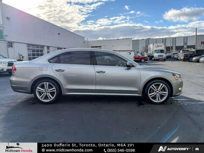 VW Passat * * AS IS / CLEAN CARFAX / NAVIGATION* * CARFAX * , снимка 11 - Автомобили и джипове - 53528625