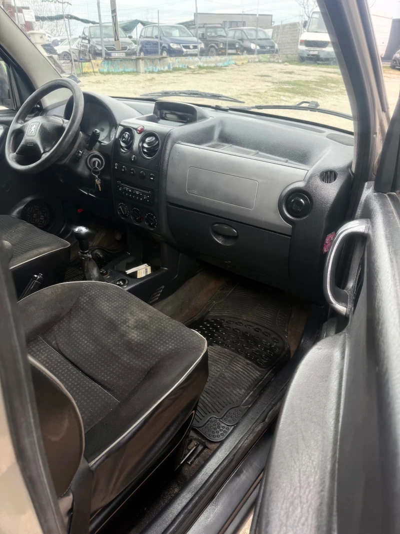 Citroen Berlingo 2.0HDi 6+ 1, снимка 8 - Автомобили и джипове - 53560187