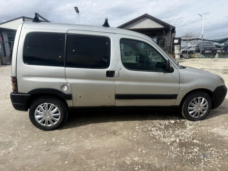 Citroen Berlingo 2.0HDi 6+ 1, снимка 3 - Автомобили и джипове - 53560187