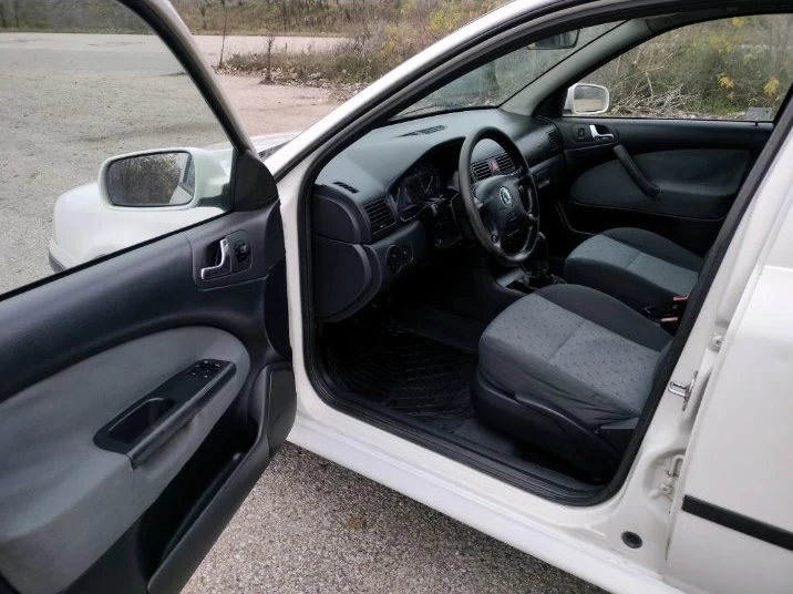 Skoda Octavia 1.9TDI 90кс. NOV VNOS, снимка 9 - Автомобили и джипове - 52809157