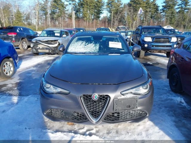 Alfa Romeo Giulia AWD* PANORAMA* KEYLESS* ПОДГРЕВ*  - изображение 9
