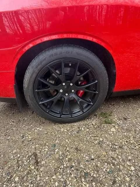 Dodge Challenger SRT 392 | CARFAX | БЕЗ ПЪРВОНАЧАЛНА ВНОСКА, снимка 6 - Автомобили и джипове - 54931740