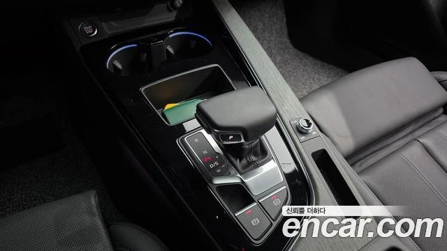 Audi A4, снимка 9 - Автомобили и джипове - 56080870
