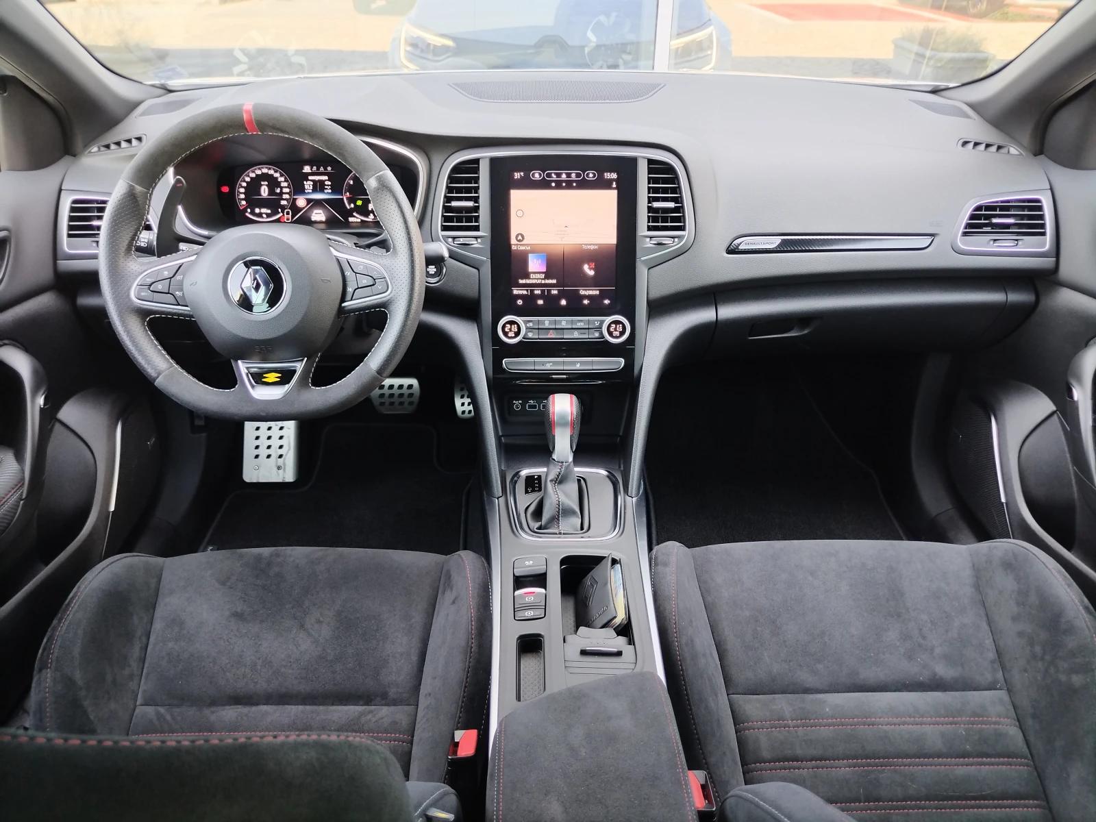 Renault Megane R.S. Ultime 1.8TCe 300к.с. A/T - изображение 8