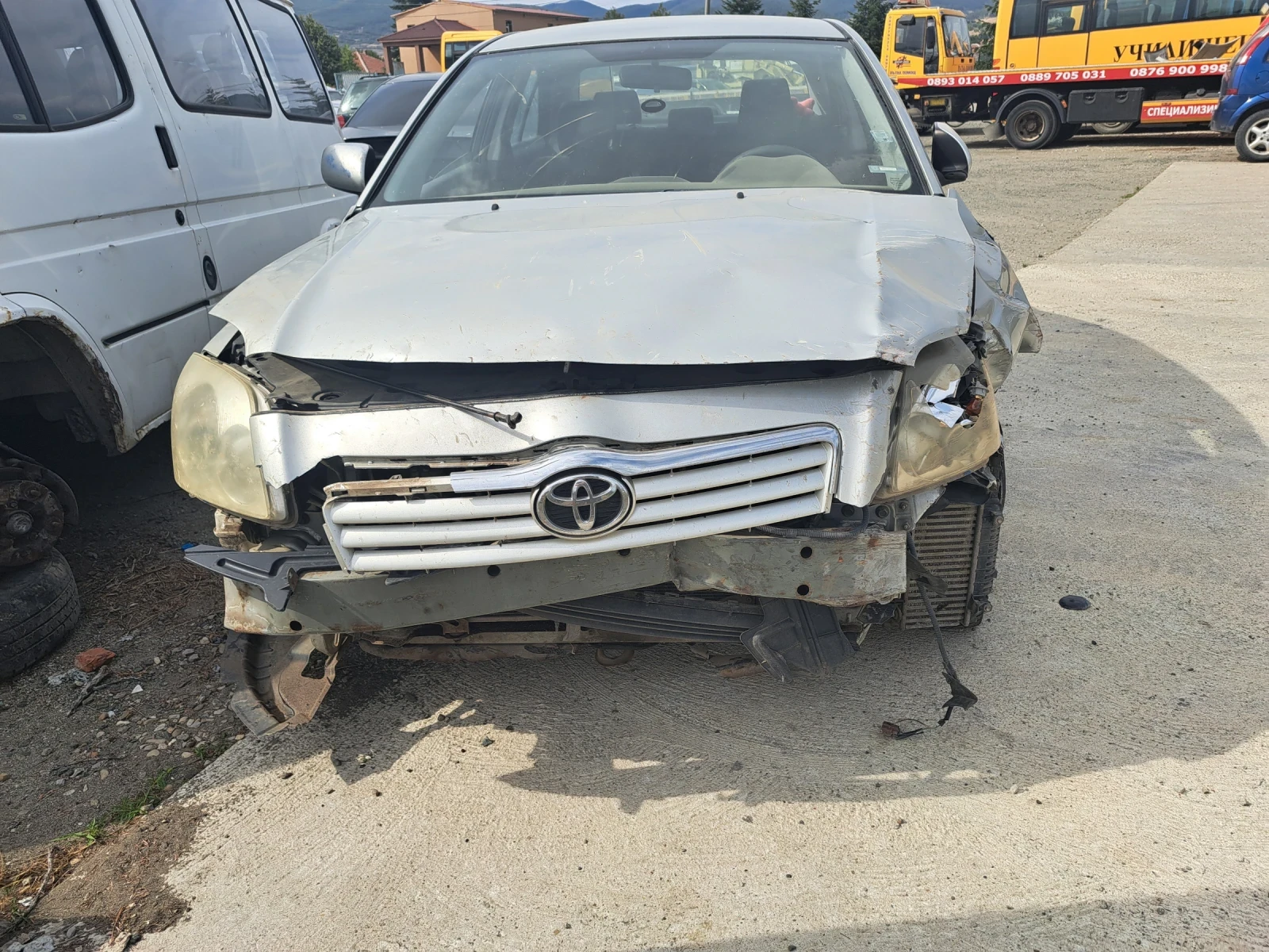 Toyota Avensis 2.0 D - изображение 4