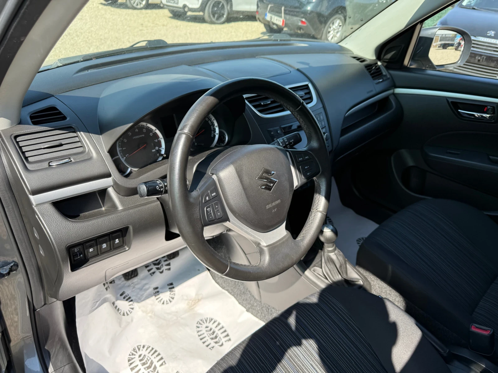 Suzuki Swift 1.2i/80hp/EVRO6/ - изображение 8