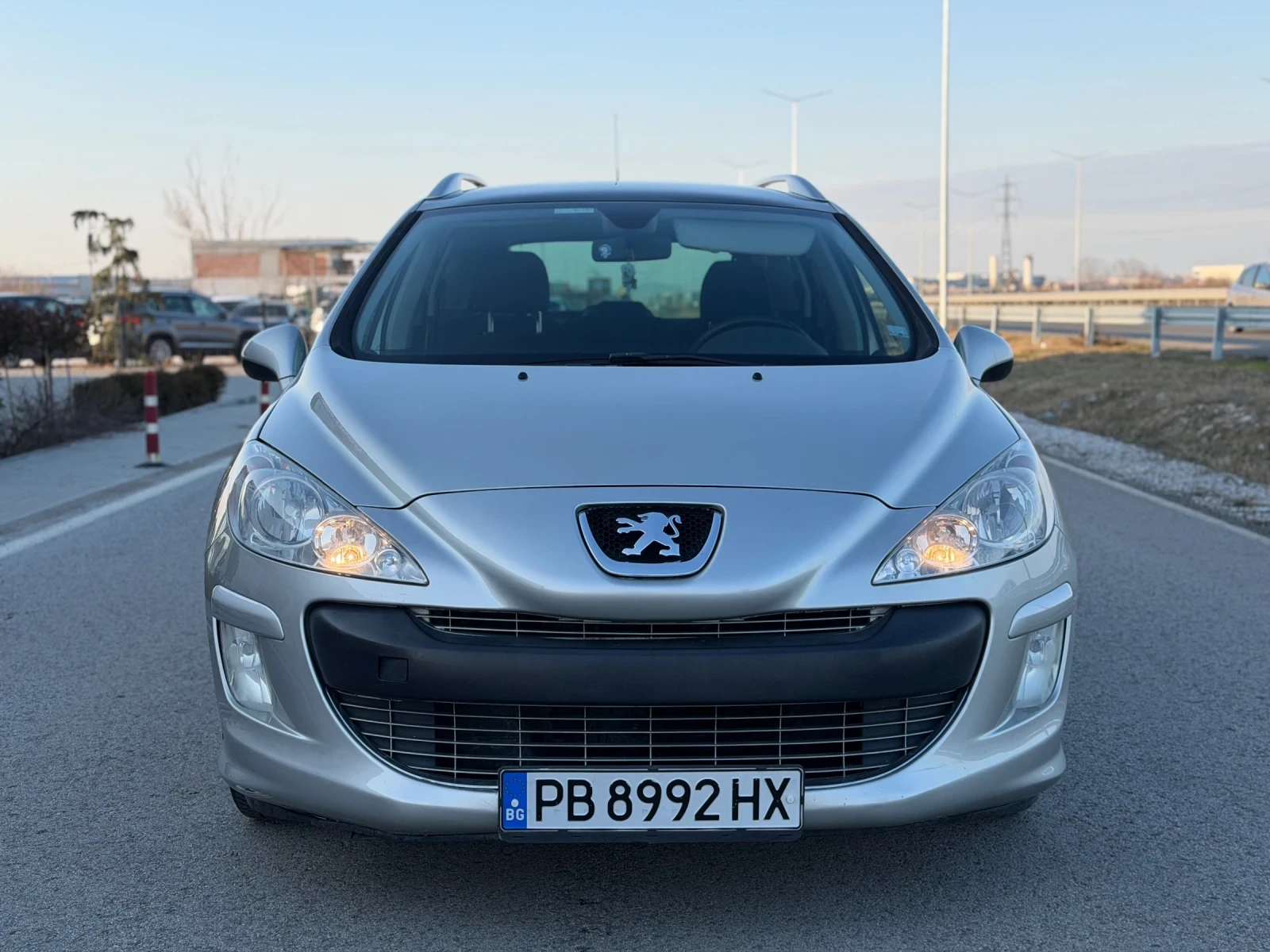 Peugeot 308 ГАЗ / ОБСЛУЖЕНА  - изображение 3