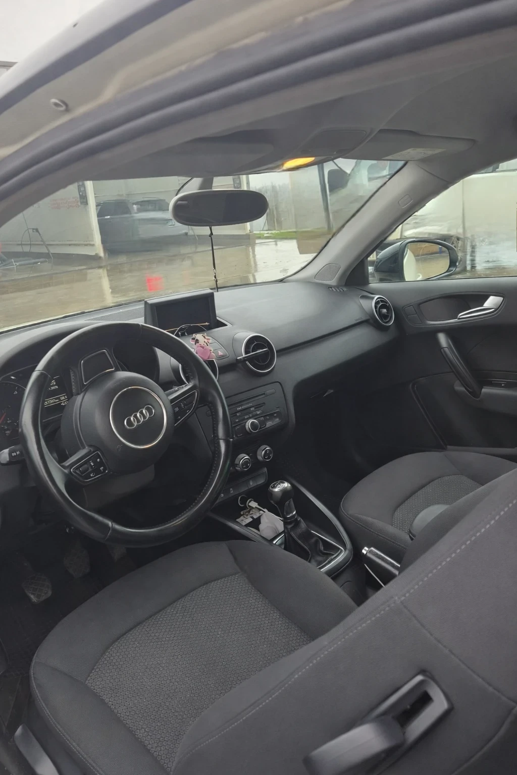 Audi A1 1.6TDI - изображение 3