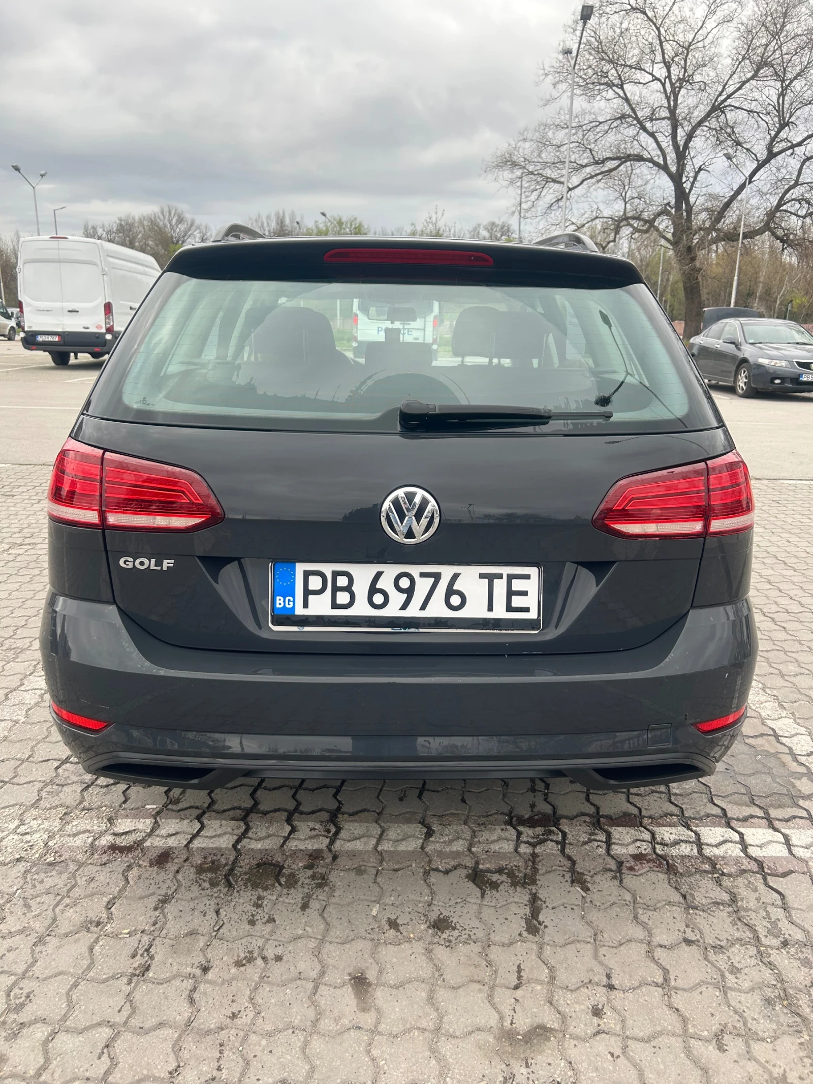 VW Golf, снимка 15 - Автомобили и джипове - 53484279