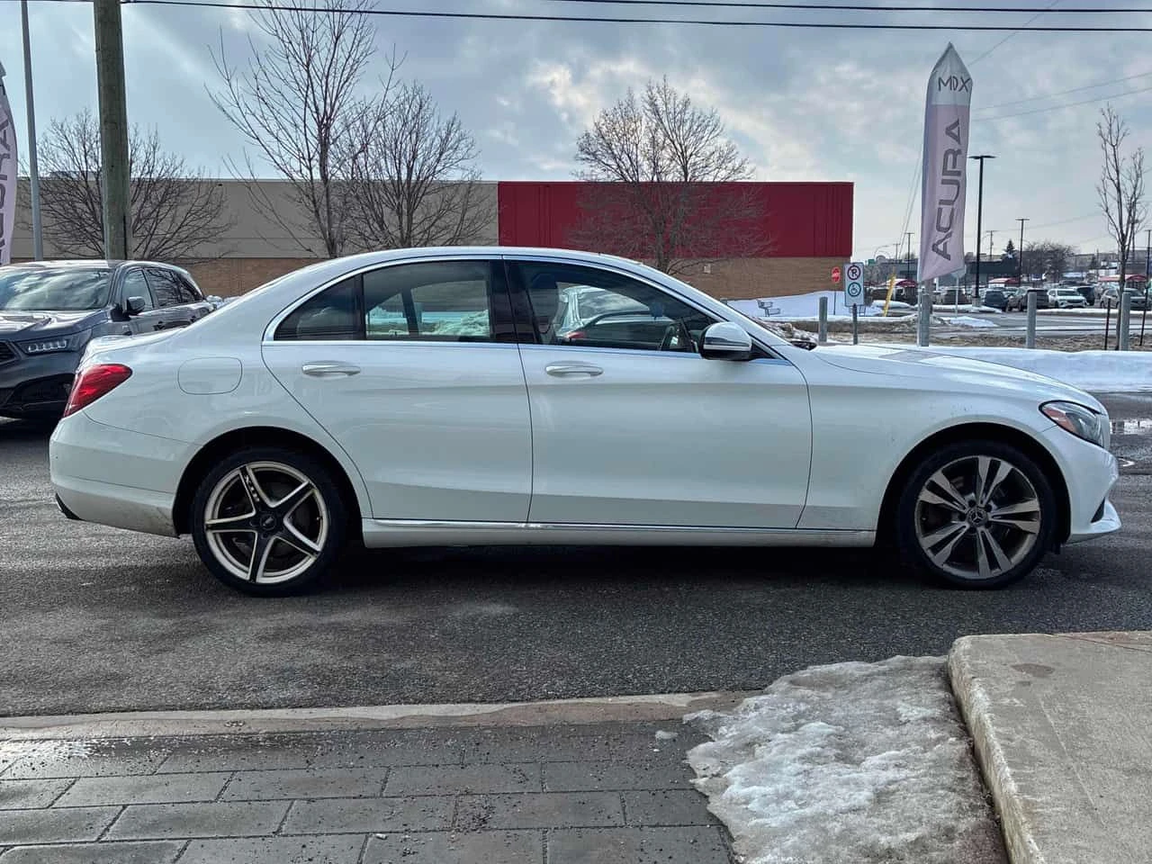 Mercedes-Benz C 300 * CARFAX * 2 �����* �������* KEYLESS* PANO | Mobile.bg � ����������� 3