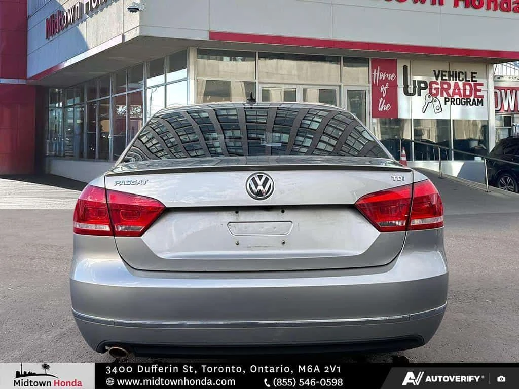 VW Passat * * AS IS / CLEAN CARFAX / NAVIGATION* * CARFAX *  - изображение 6